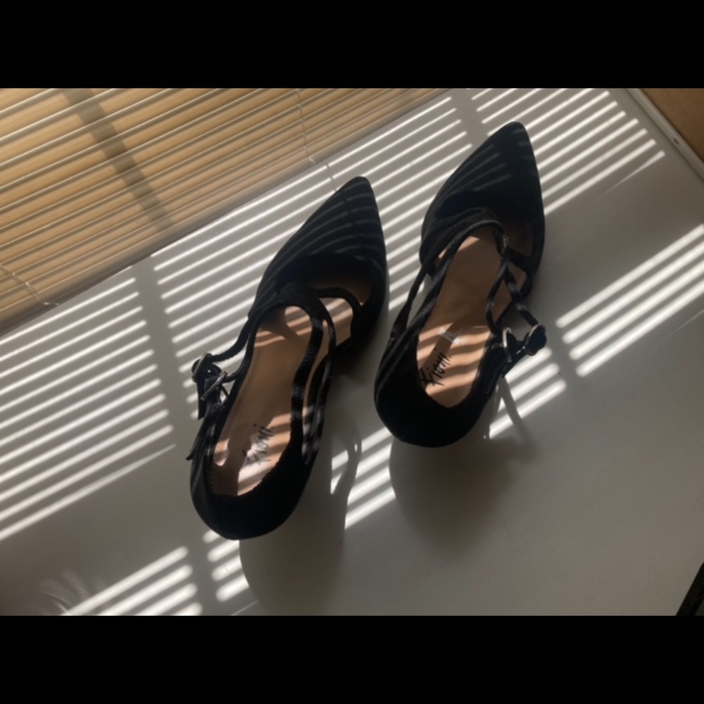Fioni Kwency Pointed Toe Pump Heels